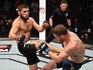 UFC254纯慢镜看格斗：五星战神归位 无敌飞鹰谢幕