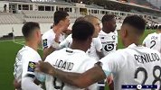 第4分钟里尔球员伊尔马兹点球进球 朗斯0-1里尔
