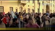 埃及首都再爆发冲突士兵持木棍追打示威者