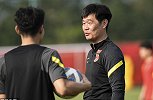 《足球之夜》专访李霄鹏：先后换三任主帅证明工作困难