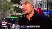 篮球-17年-纽约市民汤先生已上线！克莱-汤普森接受街头随机采访 记者竟不知他身份-新闻