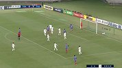 东京FC再次发起边路传中 阿代尔顿门前头槌稍稍偏出