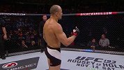 UFC-15年-UFC Fight Night 77副赛：轻量级提保vs特鲁吉罗-全场