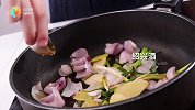 姜葱蚝煲，在家轻松做大排档的味道，更卫生美味！