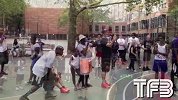 街球-14年-TFB扣篮联盟：55英寸的弹跳Issac_White疯狂越人胯下暴扣-专题