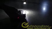 2WD轻量型移动机器人追光功能演示
