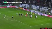 下半场补时第10分钟云达不莱梅球员塞尔克射门 - 打偏