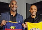 当篮球明星遇上足球明星 科比詹皇合影亨利气场强大