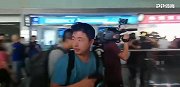 林书豪抵达北京！北京首钢领导秦晓雯及袁超机场迎接