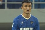 泰州远大45度长传禁区 戈伟力压后卫头槌造险