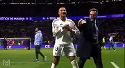 赛后姆巴佩手指皇马队徽回击马竞球迷