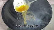 “黄焖鸡”的家常做法，色香味俱佳，汤汁拌饭更是绝