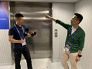 从场边到媒体区！詹俊刘越带你探秘大都会 零距离接触解说席