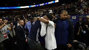 小罗在NBA太受欢迎 众球星致意格林喜得签名球衣