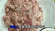 肉丸子这样炸个个金黄酥脆，特别好吃