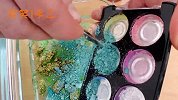 把紫色黄色和绿色化妆品混在水晶泥里，无硼砂，你喜欢哪个？