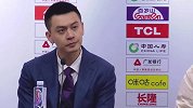 操碎了心！杨鸣发布会一会纠正吴昌泽表达错误 一会鼓励他大胆说