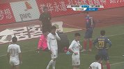 高翔射门被扑出后与门将相撞 双方球员不理智险造冲突