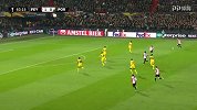 第64分钟费耶诺德球员博古伊斯射门 - 击中门框