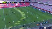 第33分钟尼斯球员布达维射门 - 打偏