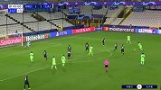 上半场补时第3分钟拉齐奥球员阿克普罗射门 - 打偏