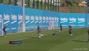 巴萨12月训练高光瞬间 看完觉得小狮子太难了