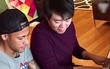 内马尔钢琴水平师出郎朗？昔日两人在马儿家四手联弹
