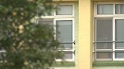 小学生主动拍摄不雅照 以此获利10万元