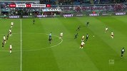 下半场补时第1分钟RB莱比锡球员恩昆库射门 - 打偏
