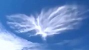 不可思议现象 天空惊现异形浮云