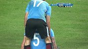 陈安琪冒失出击留下空门 丰特后点头球攻门被挡出