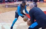 运球比沃克还6？NBA助教绝对扫地僧般的存在
