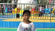 大连被害女童母亲怒斥行凶男孩父母：380天才道歉