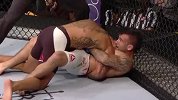 UFC-16年-本周最佳降服：莱茵克尔勇往直前 断头台一招制胜（7月20日）-精华