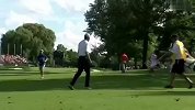 高尔夫-13年-PGA锦标赛 伍兹落后10杆夺冠无望-新闻