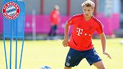 阿尔普加盟拜仁首日回顾：花式表白俱乐部 训练打入神仙球