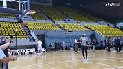 篮球-17年-直击勇士全力备战深圳站季前赛 杜兰特弹无虚发格林秀暴扣-专题