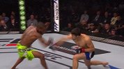 UFC-14年-本周最佳KO：居马别克惶惶恐恐遭爆头 布里梅杰灵光飞踢扬威名（12月17日）-精华
