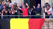 英雄归来！ 比利时队布鲁塞尔大狂欢全民拥戴