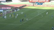 来劲了！野牛一条龙突至禁区 推射球门被防守队员阻挡