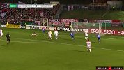 第31分钟萨尔布吕肯球员Tobias Jänicke进球 萨尔布吕肯1-0杜塞尔多夫