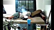 绝对坑爹：老外怎么整睡着的室友