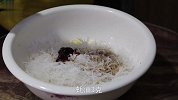 面点师分享油炸菜角新做法，详细讲解烫面和油温的技巧，百试不爽
