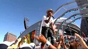 NFL-1415赛季-NFL开幕式：Pharrell Williams演唱《Happy》-花絮