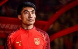 郑智12强赛谢幕演出：红牌代价保住胜利 获胜出局世界杯梦碎