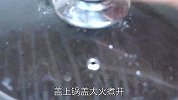 最近很火的莲藕吃法，往锅里一扔，香脆有嚼劲，连吃一周都不腻