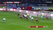 上半场补时第2分钟纽伦堡球员埃拉斯射门