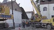 临汾一饭店坍塌事故已致13死 相关大型设备已进场驰援