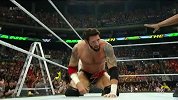 WWE-15年-PPV合约阶梯赛：真理巧胜巴瑞特将其皇冠带在头上-花絮