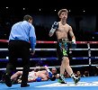 勇气可嘉！乌兰遭田中恒成KO冲击世界拳王失败